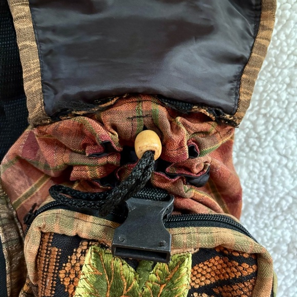 Bohemian Woven Mini Backpack with Embroidered Floral Tapestry - Picture 5 of 7